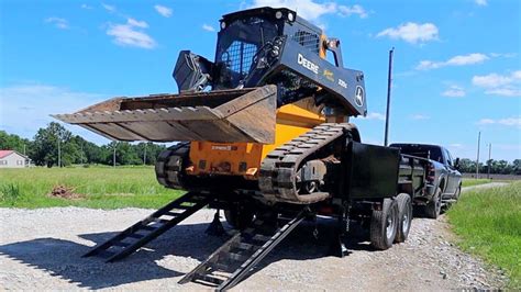 trailer skid steer loading